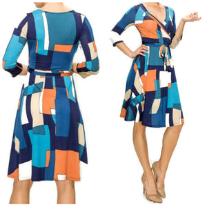 Blue Peach Faux Wrap Knee Length 3/4 Sleeve Dress